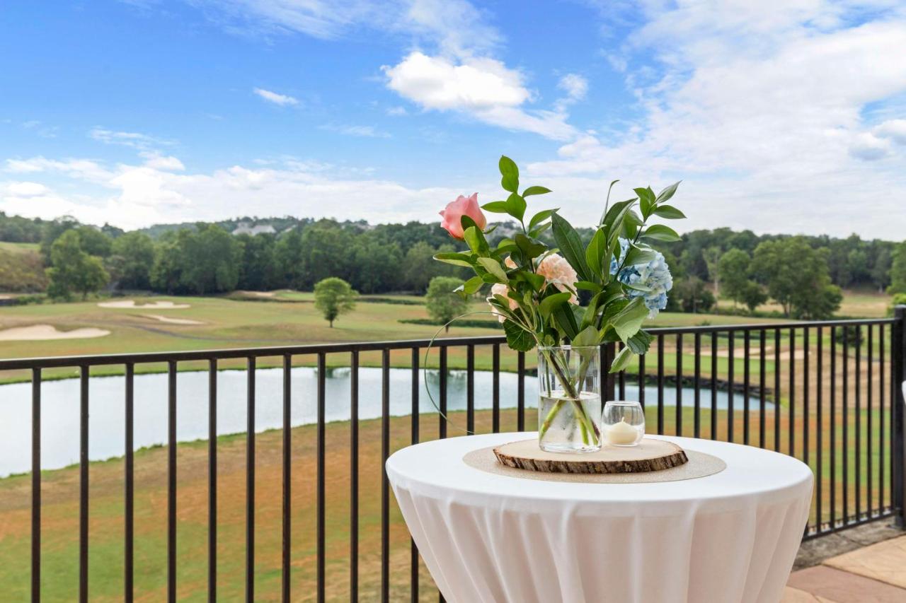  | Holiday Inn & Suites Front Royal Blue Ridge Shadows