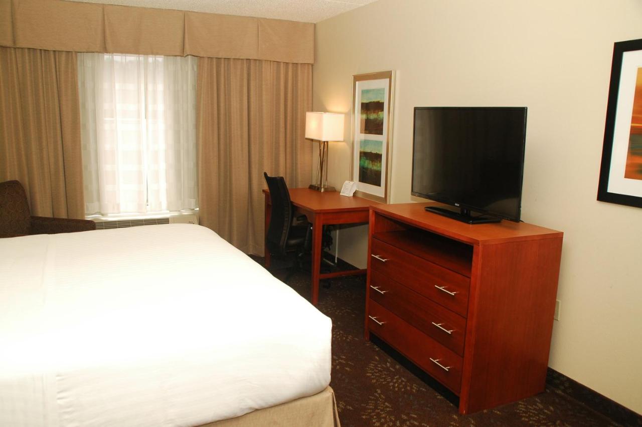  | Holiday Inn Express Hotel & Suites Birmingham-Irondale(East), an IHG Hotel
