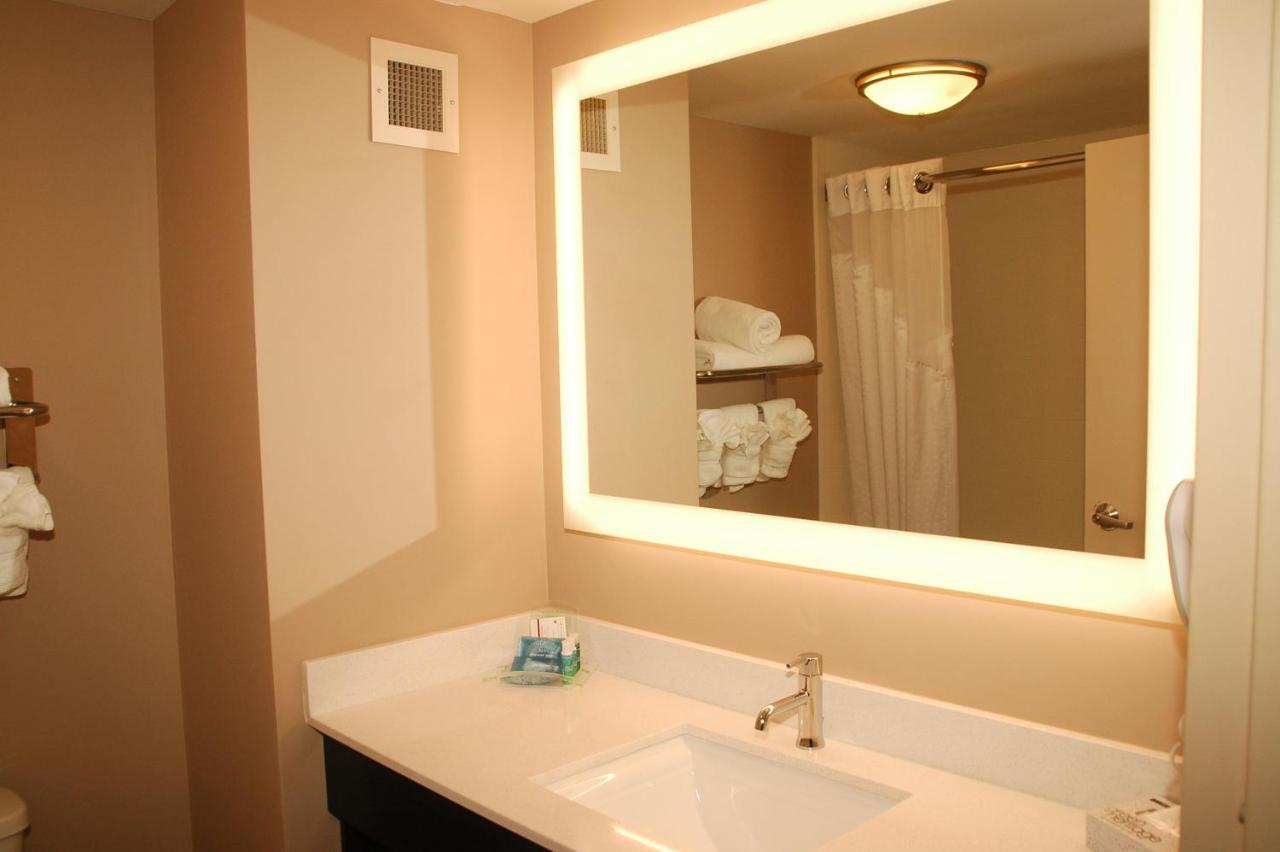  | Holiday Inn Express Hotel & Suites Birmingham-Irondale(East), an IHG Hotel