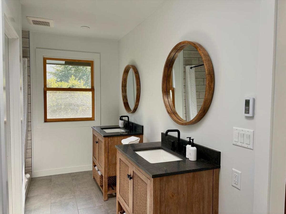 | Hidden Valley Inn