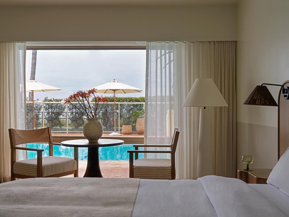 | Casa Loma Beach Hotel (formerly The Inn at Laguna Beach)