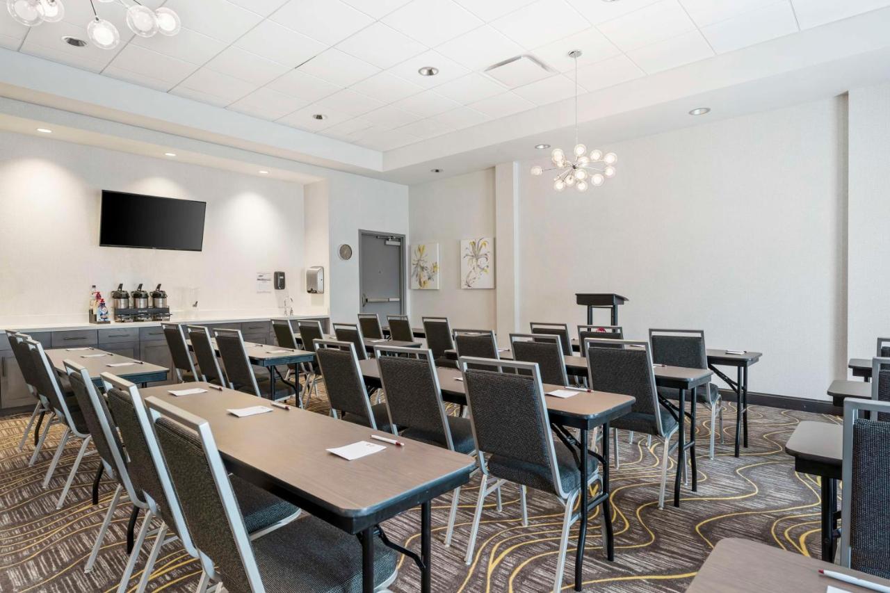 | Best Western Plus Cranberry-Pittsburgh North