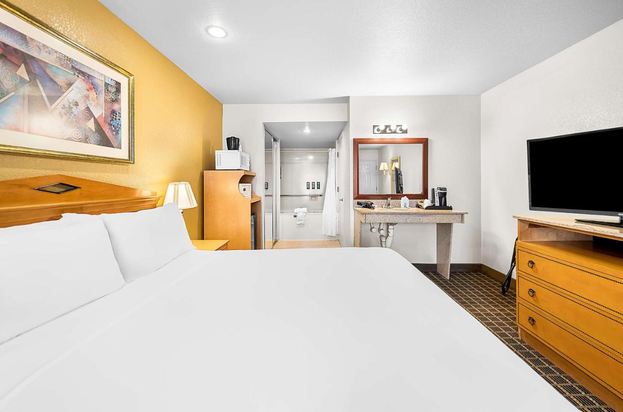 Queen Suite with Mobility Accessible Roll-In Shower at SureStayPlus Hotel by Best Western San Jose Central City