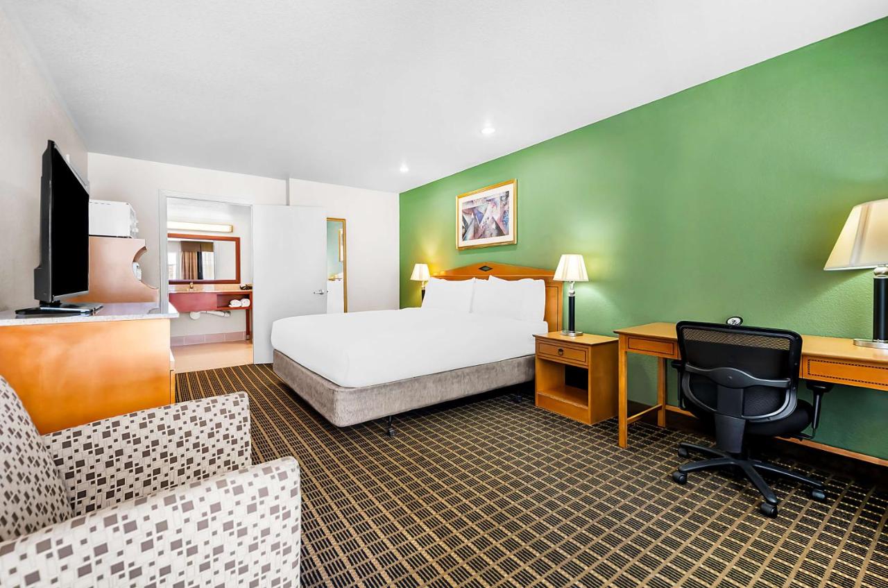 King Room with Mobility Accessible Tub at SureStayPlus Hotel by Best Western San Jose Central City