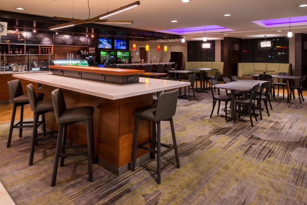 | Courtyard by Marriott Victorville Hesperia
