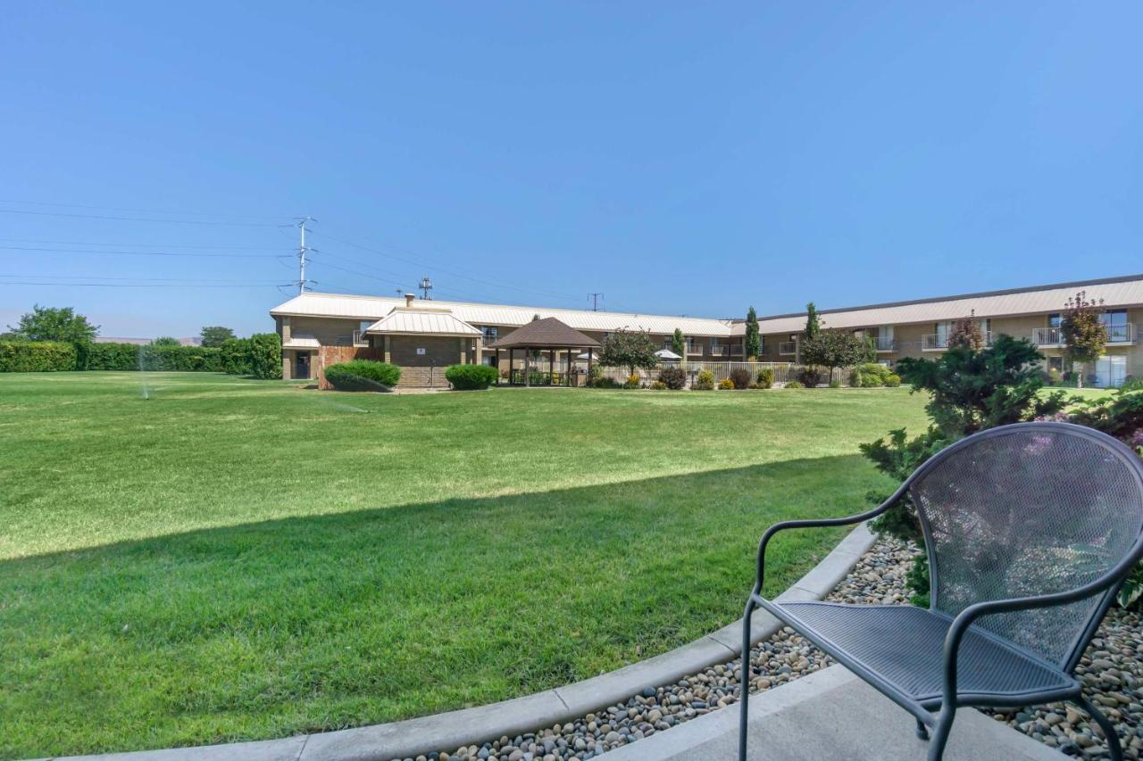  | Best Western Plus Ahtanum Inn