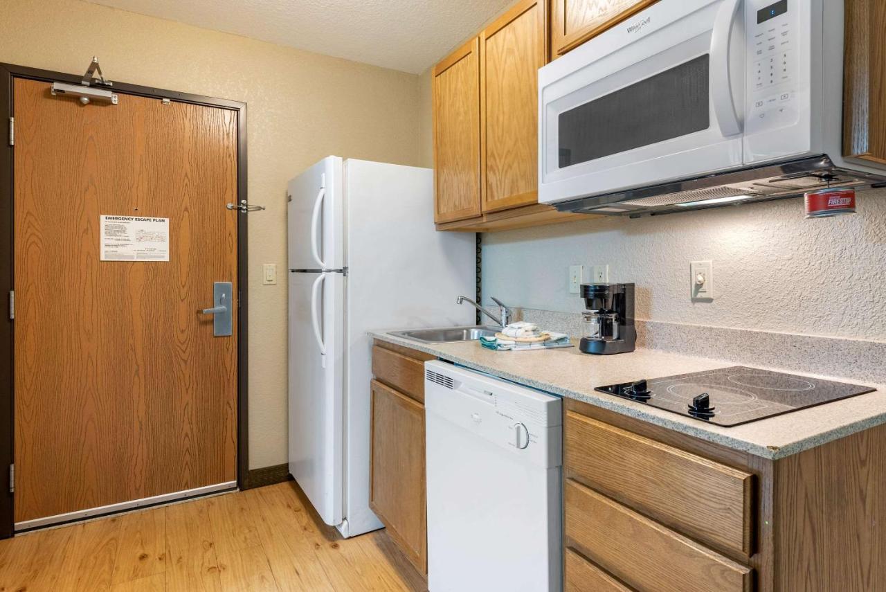 Queen Room with Two Queen Beds - Non-Smoking at Suburban Studios South Bend