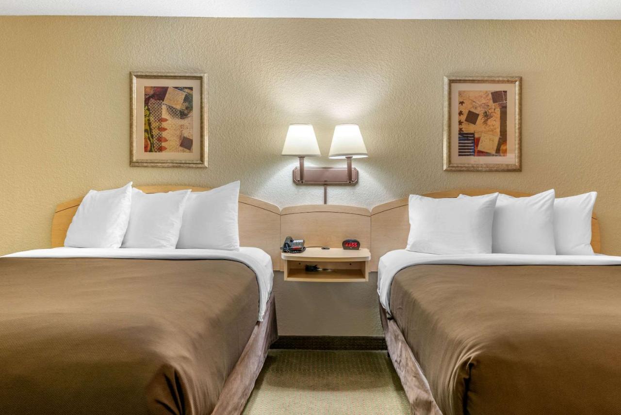Queen Room with Two Queen Beds - Non-Smoking at Suburban Studios South Bend