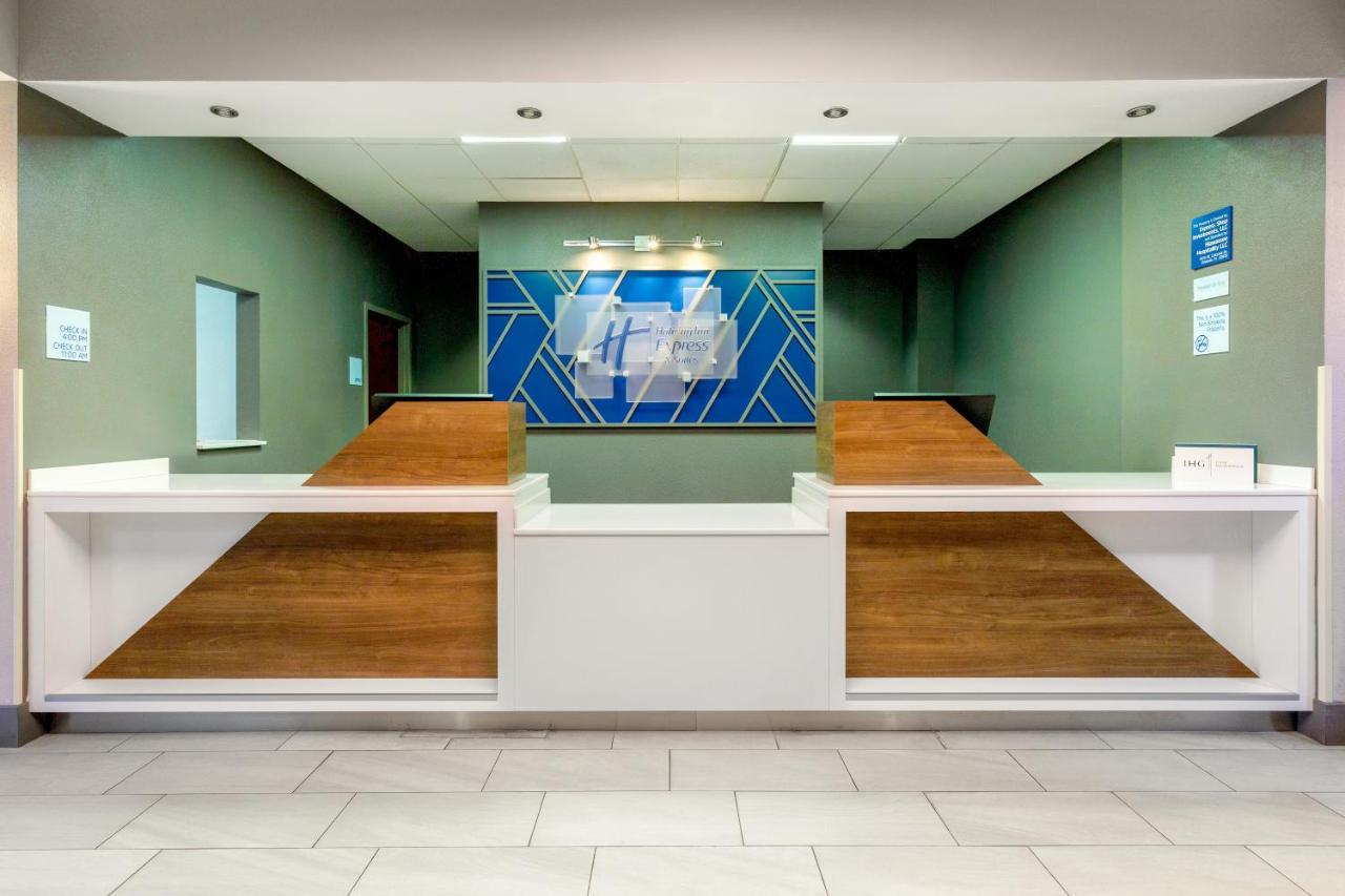 | Holiday Inn Express Hotel & Suites Ocoee East, an IHG Hotel