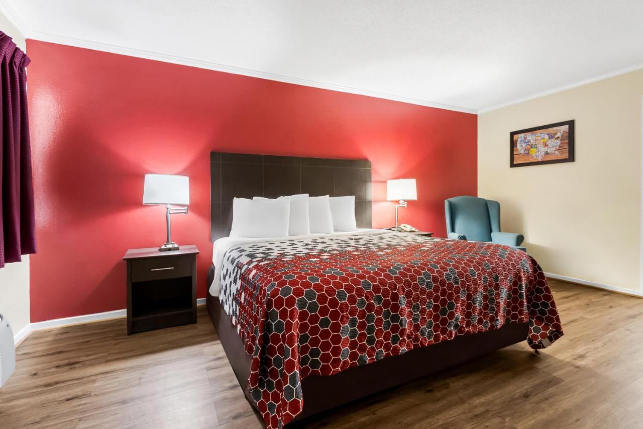 | Econo Lodge Saint George