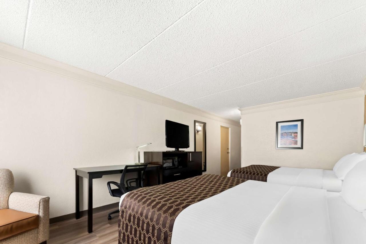 Best Western Riverside Inn