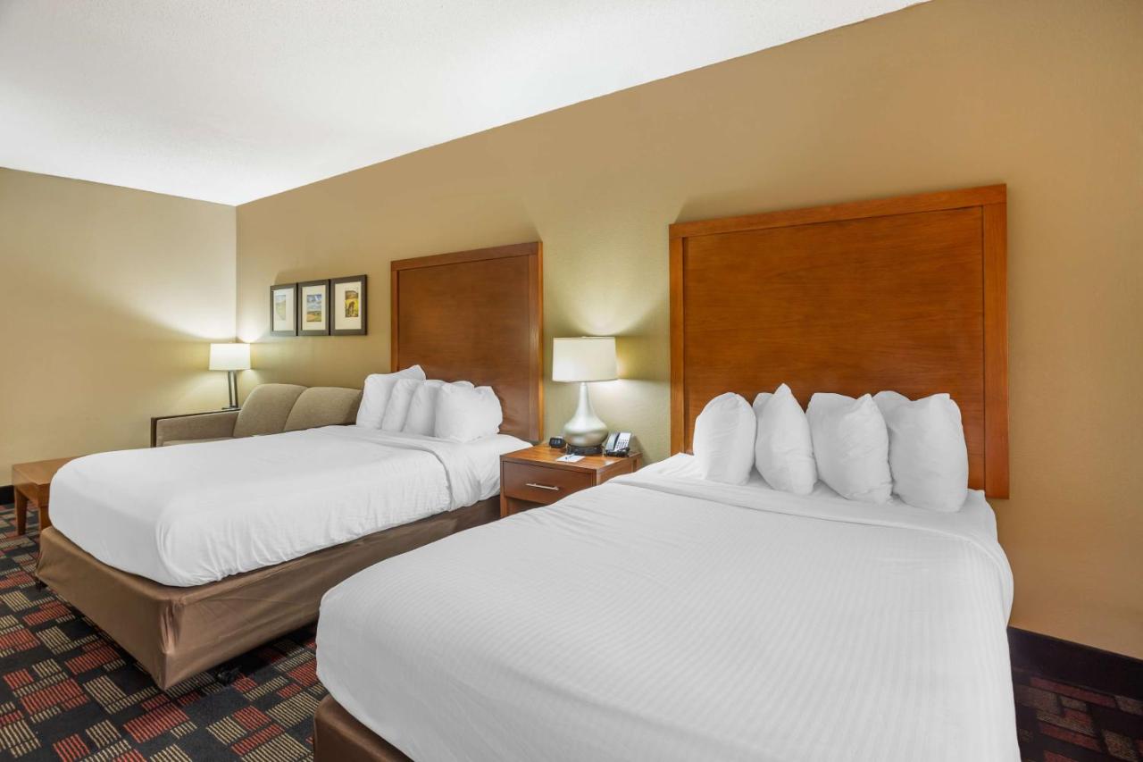 | Comfort Suites Grantville - Hershey North
