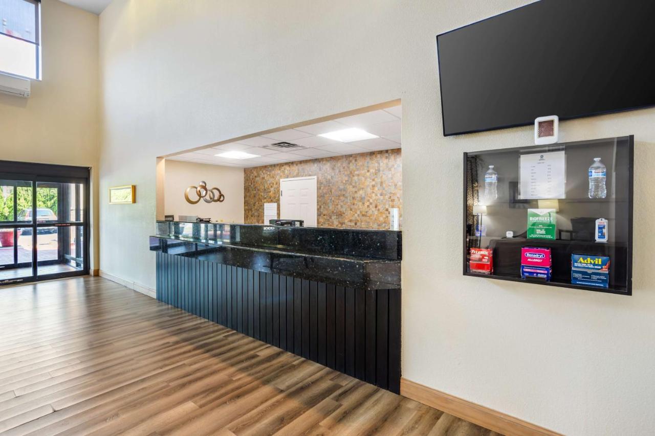  | Comfort Suites Grantville - Hershey North