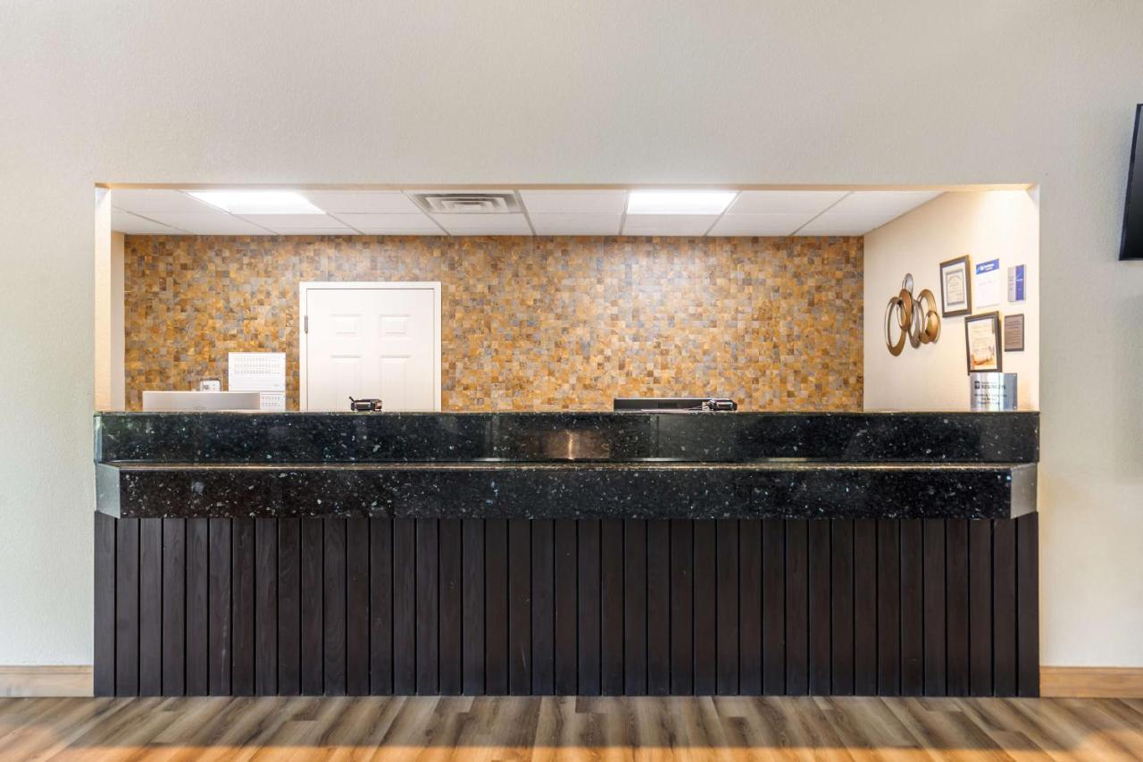 | Comfort Suites Grantville - Hershey North