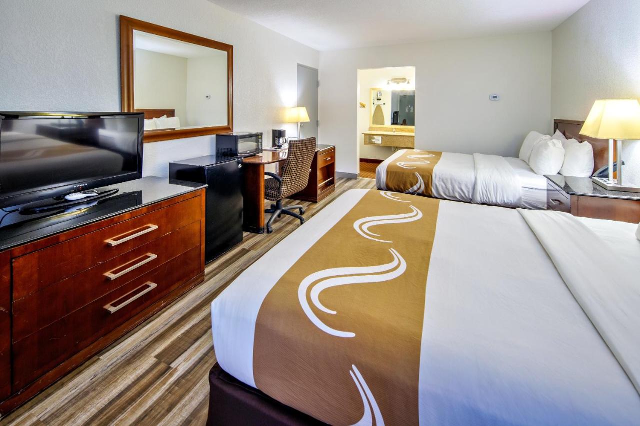 Queen Room with Two Queen Beds - Non-Smoking at Quality Inn & Suites Lake Havasu City