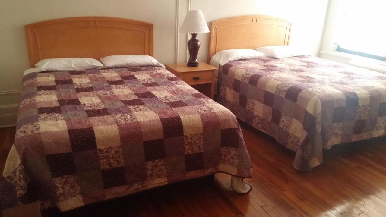 | Hotel Riviera