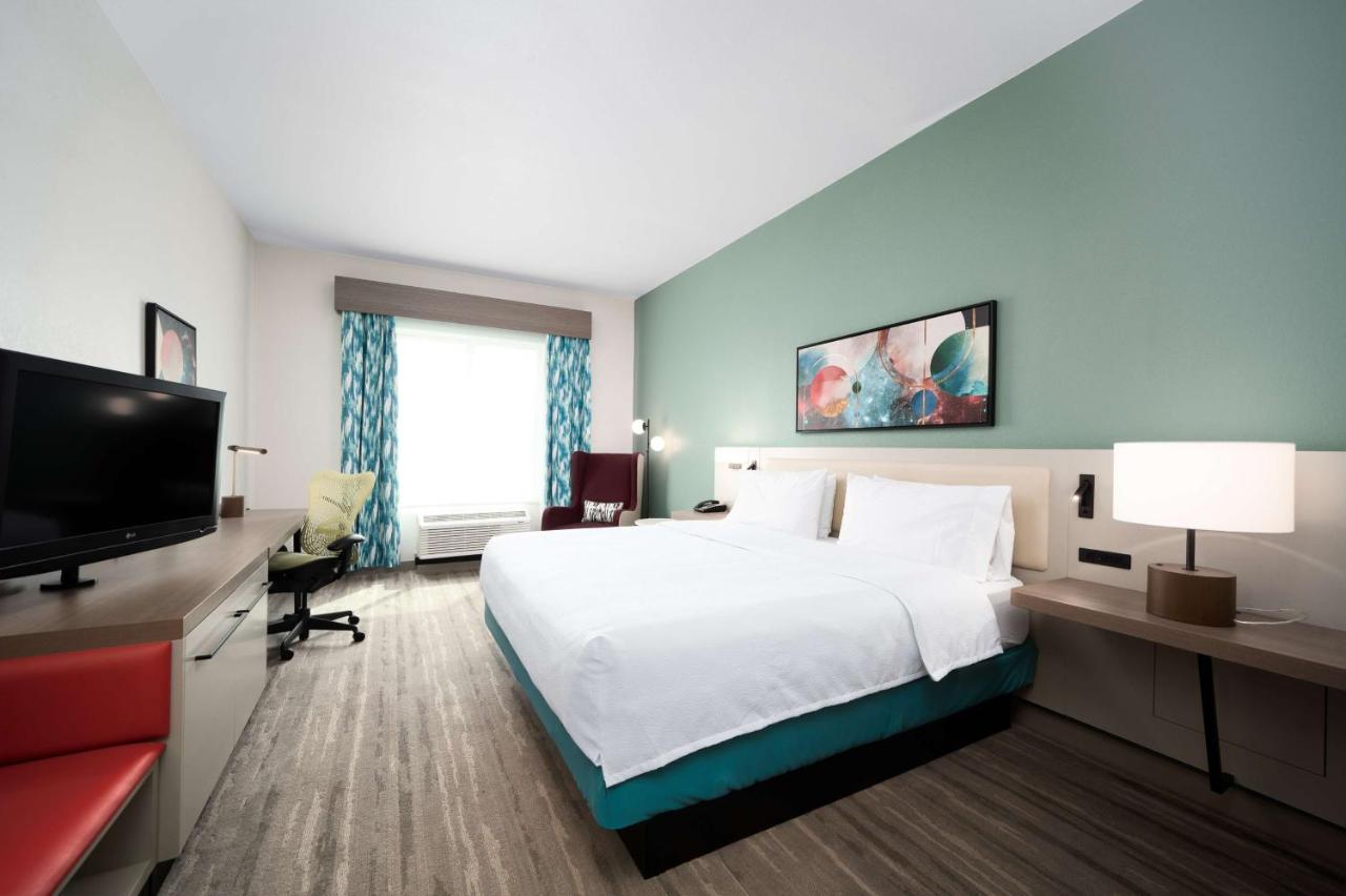 King Room with Bath Tub - Disability Access at Hilton Garden Inn Houston/Clear Lake NASA