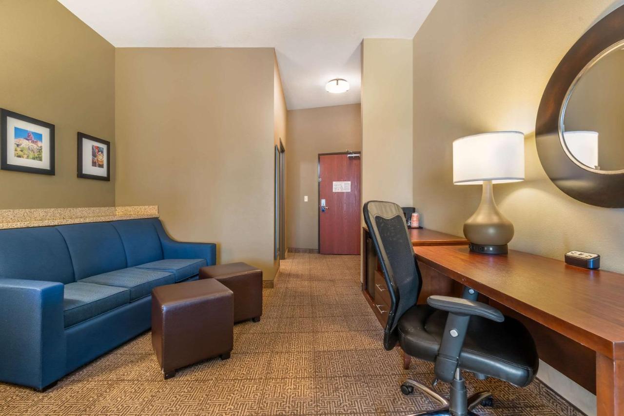 Queen Suite with Two Queen Beds - Non-Smoking at Comfort Suites Gallup East Route 66 and I-40