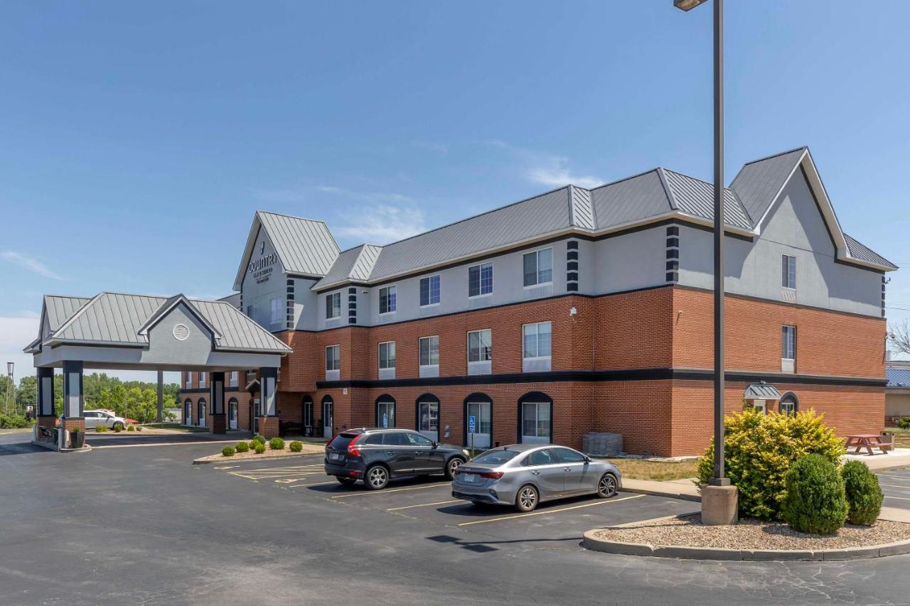 | Country Inn & Suites by Radisson, St. Peters, MO