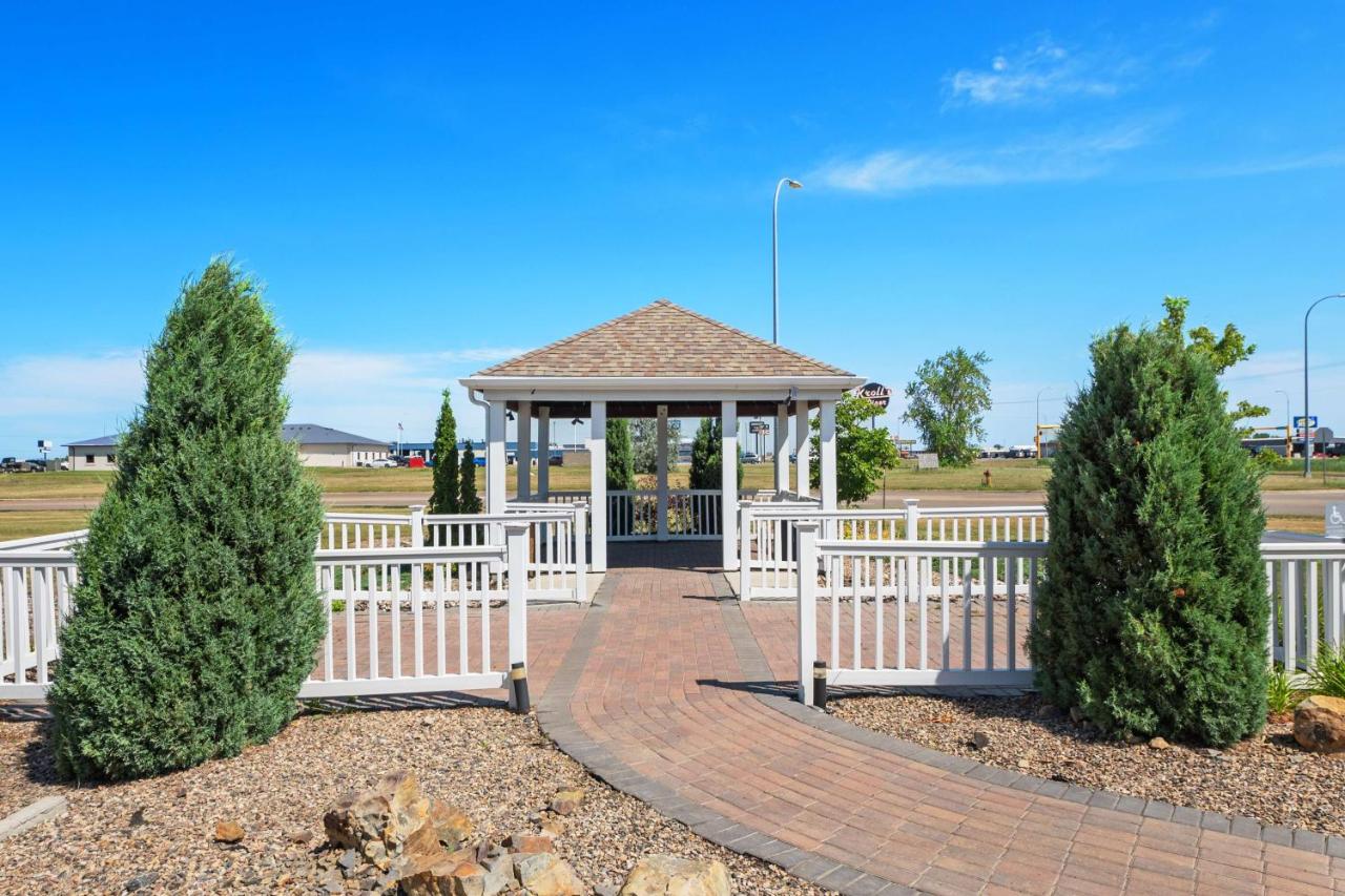 | Sierra Inn Minot