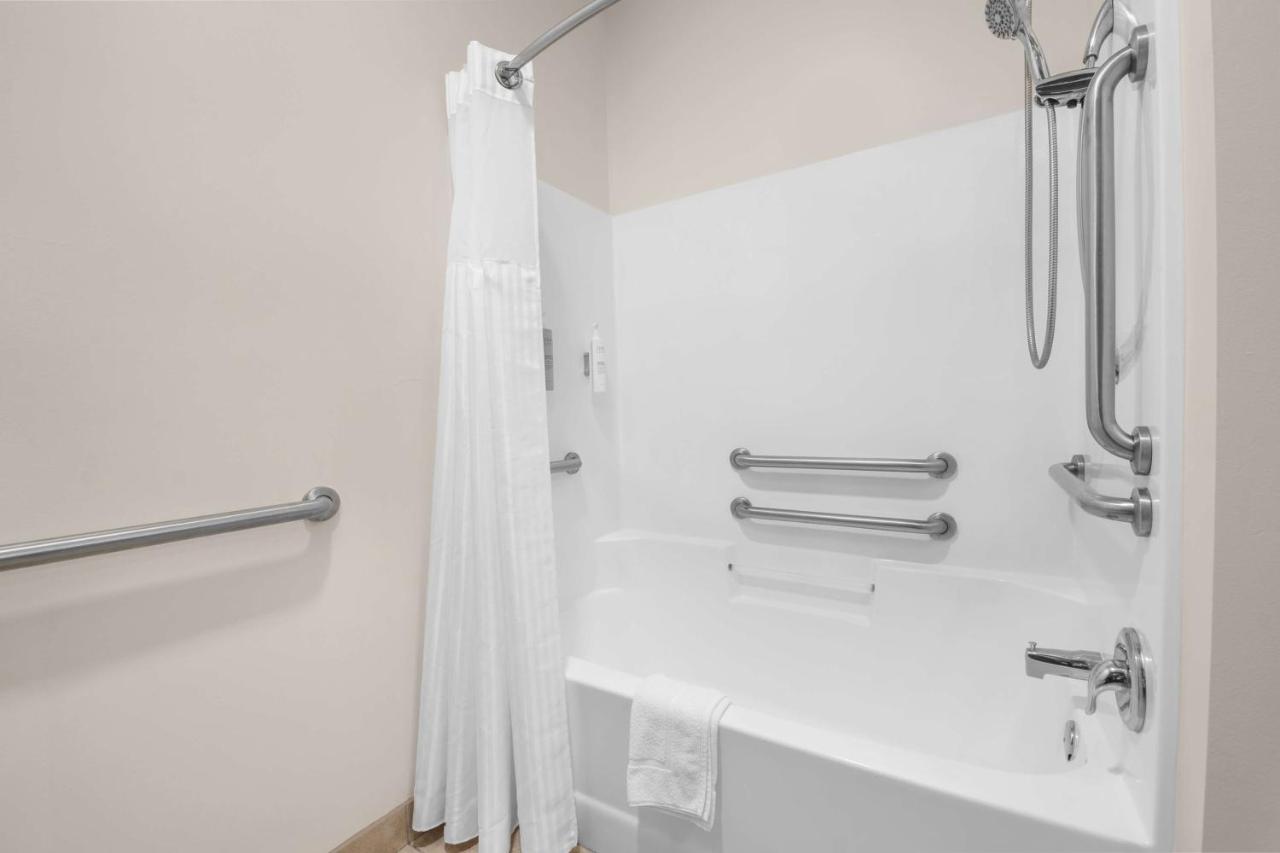| Sierra Inn Minot