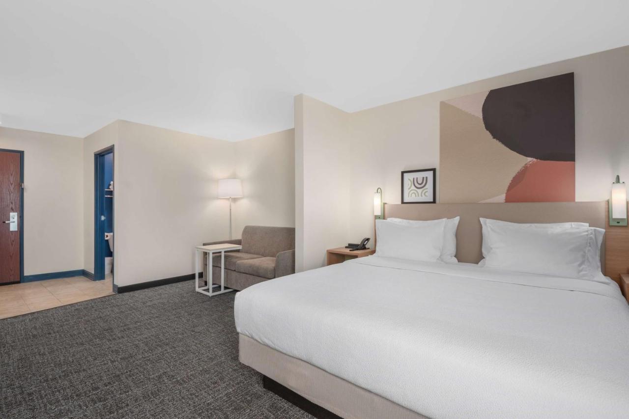 | Sierra Inn Minot