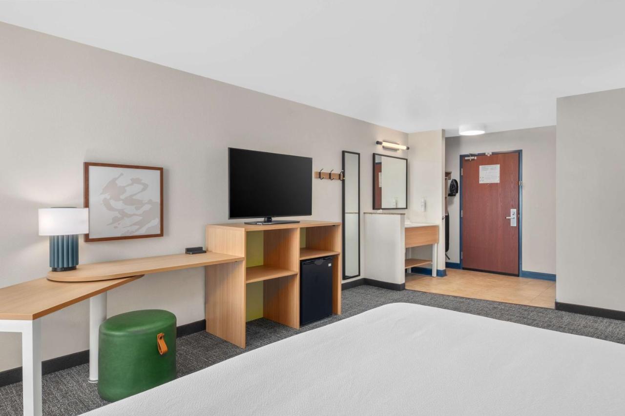 | Sierra Inn Minot