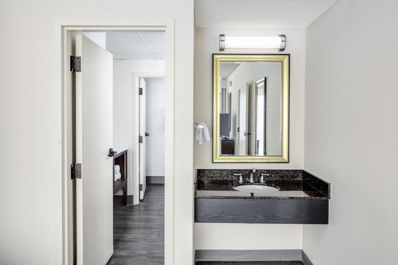  | Holiday Inn Hotel & Suites Springfield - I-44, an IHG Hotel