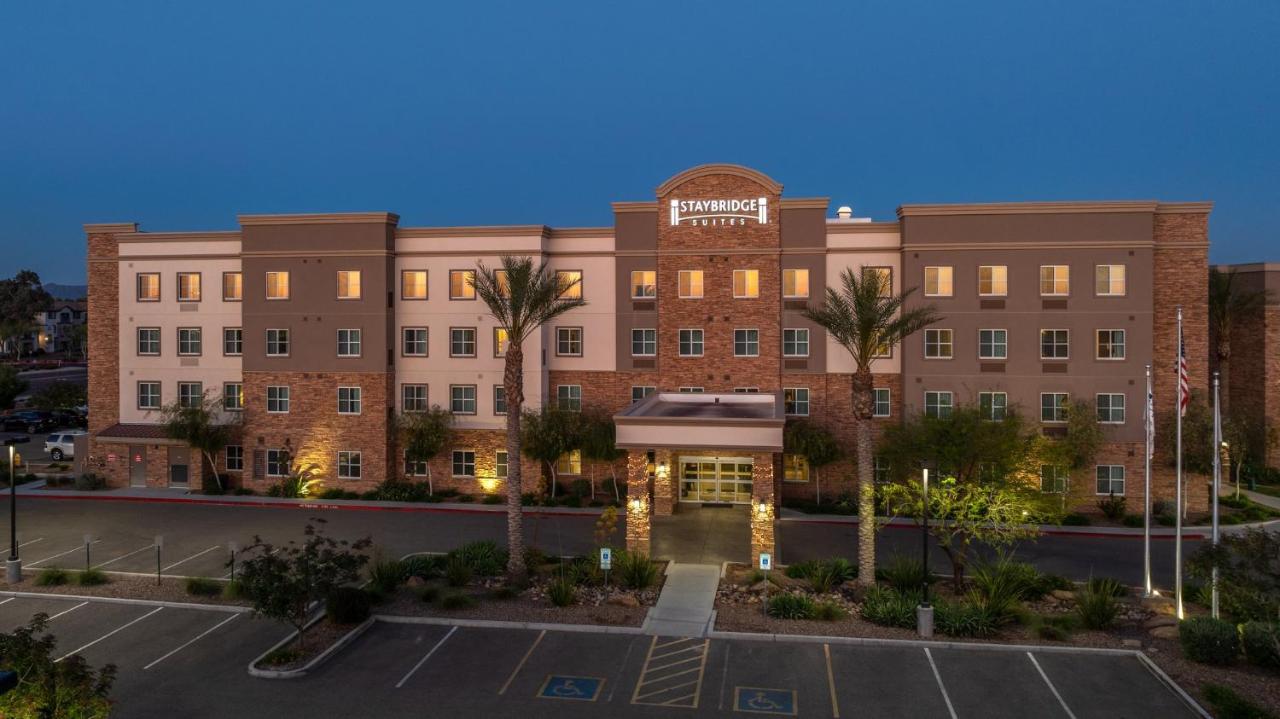 | Staybridge Suites Phoenix East - Gilbert, an IHG Hotel