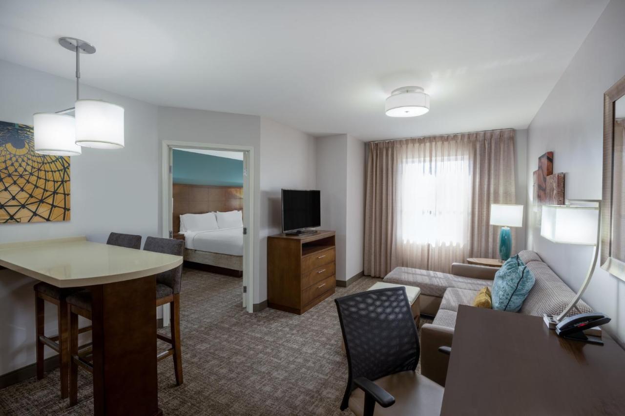 | Staybridge Suites Phoenix East - Gilbert, an IHG Hotel