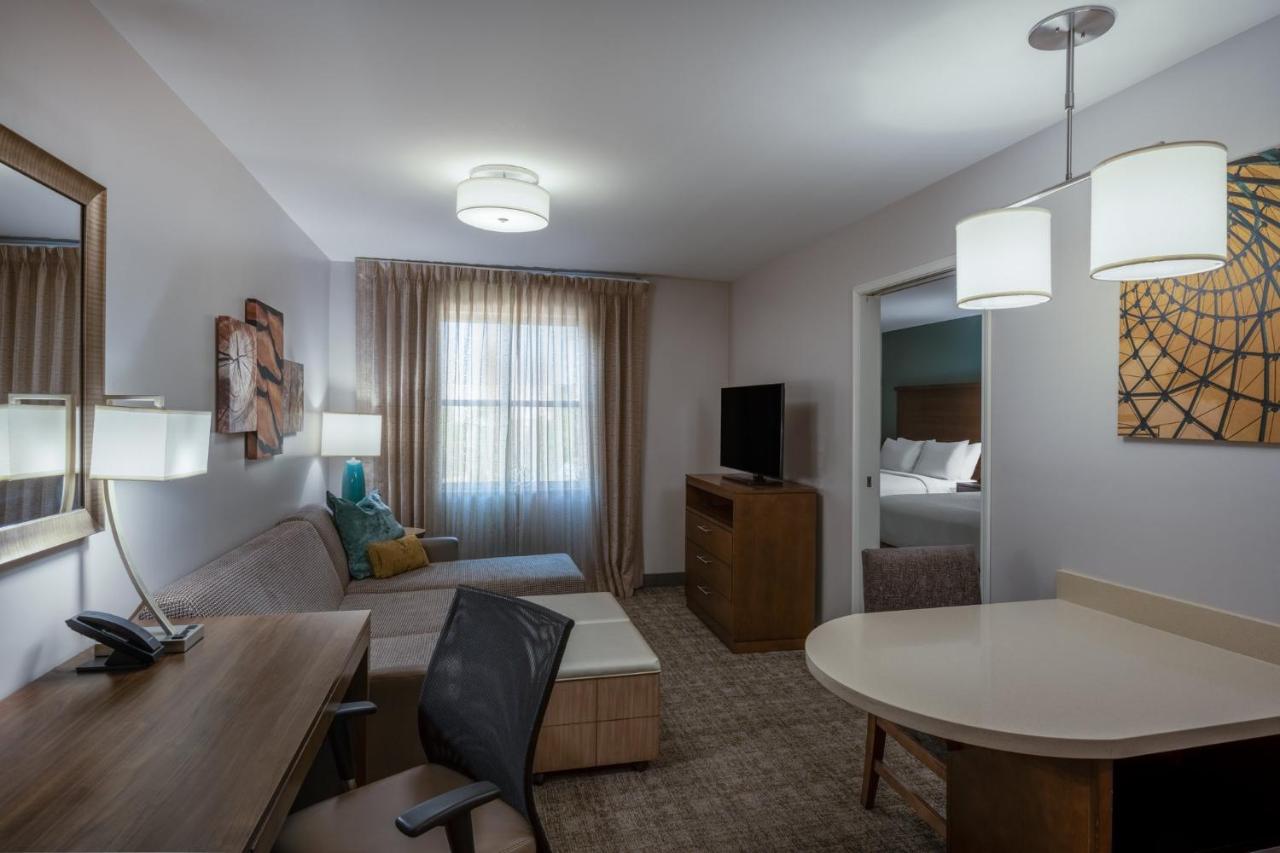 | Staybridge Suites Phoenix East - Gilbert, an IHG Hotel