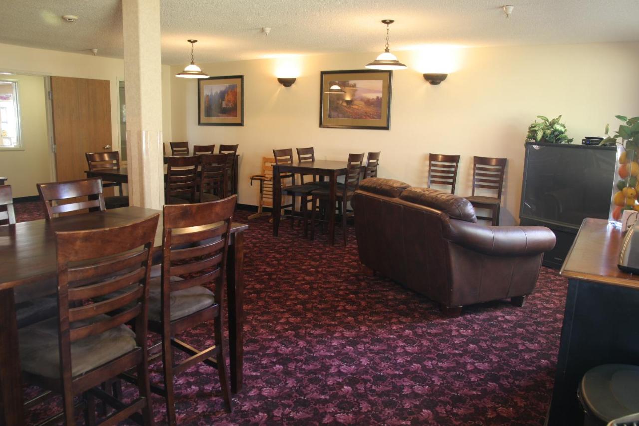 | Stay Wise Inn Cedaredge