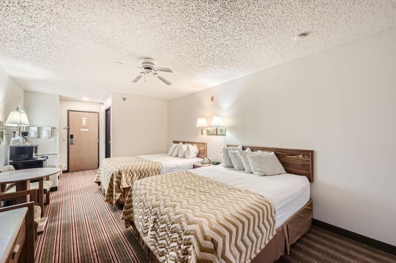 Queen Room with Two Queen Beds - Non-Smoking at Travelodge by Wyndham Longmont