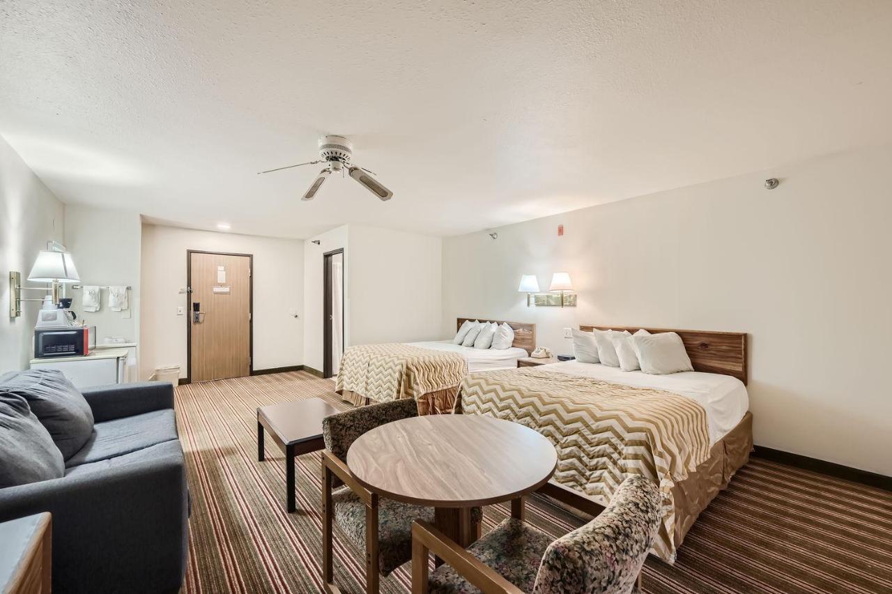 Studio Suite with Two Queen Beds - Non-Smoking at Travelodge by Wyndham Longmont