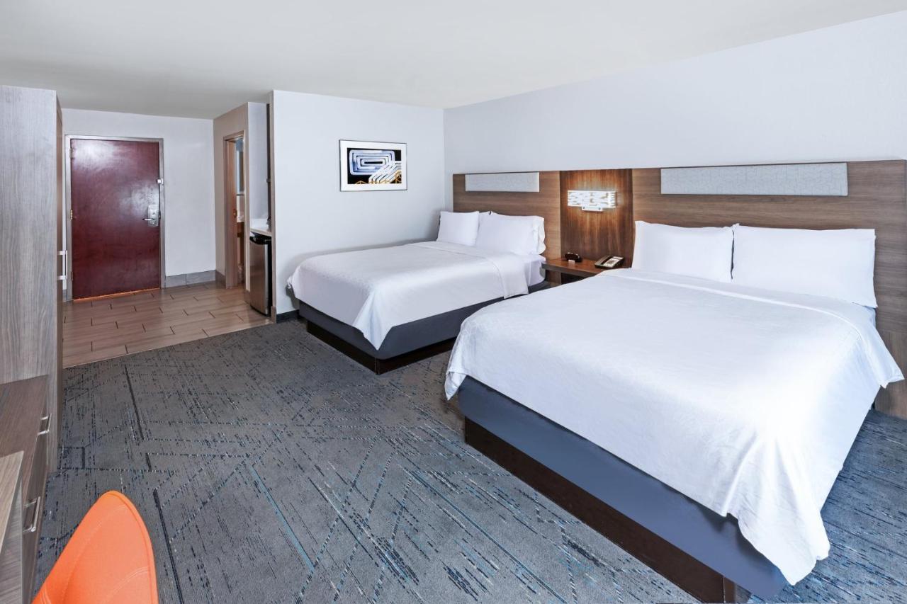 Queen Room Feature with Two Queen Beds - Non-Smoking at Holiday Inn Express Harvey-Marrero by IHG