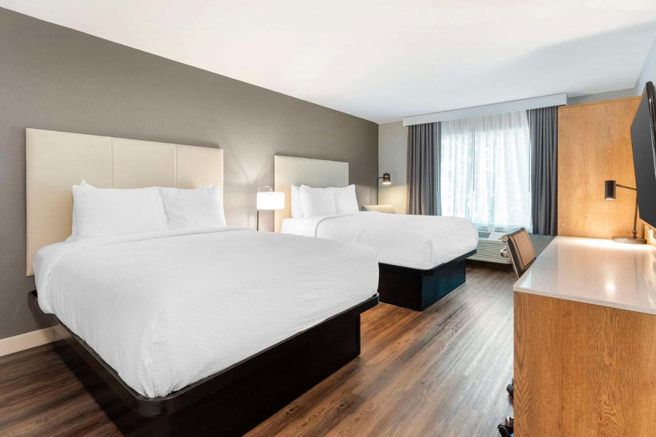 Double Room with Two Double Beds - Non-Smoking at Best Western Plus Rancho Cordova Inn