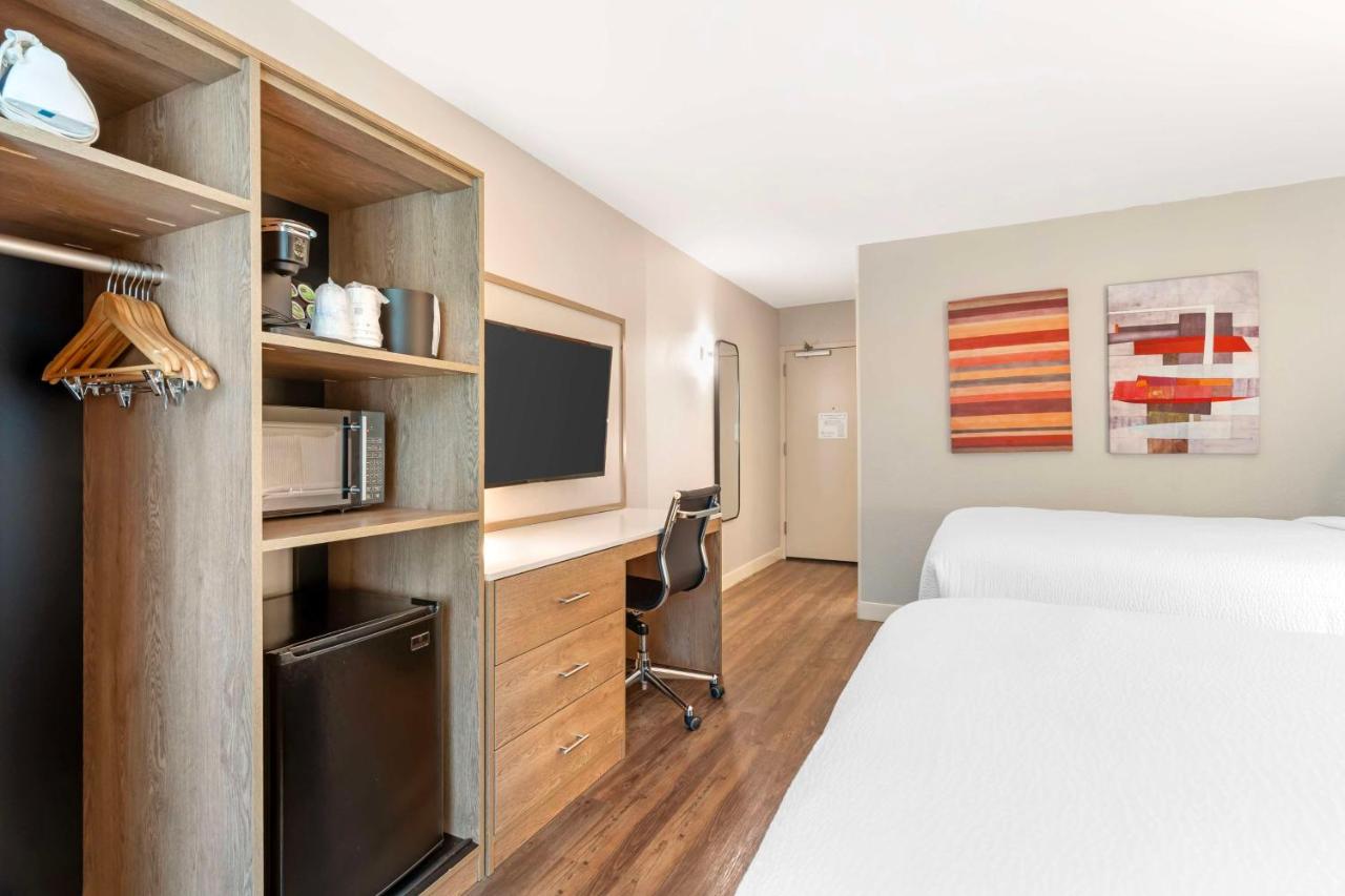 Double Room with Two Double Beds - Non-Smoking at Best Western Plus Rancho Cordova Inn