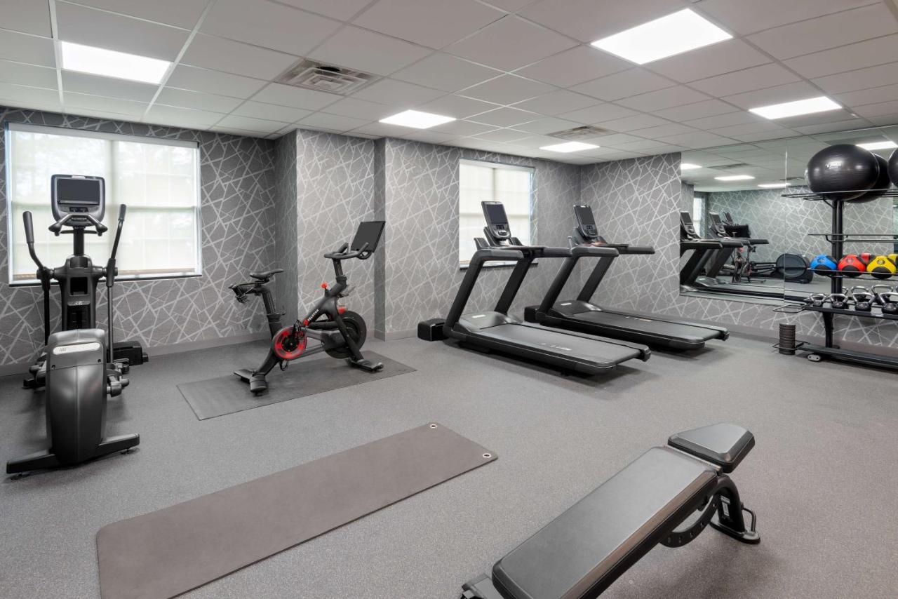 | Homewood Suites by Hilton Buffalo/Airport
