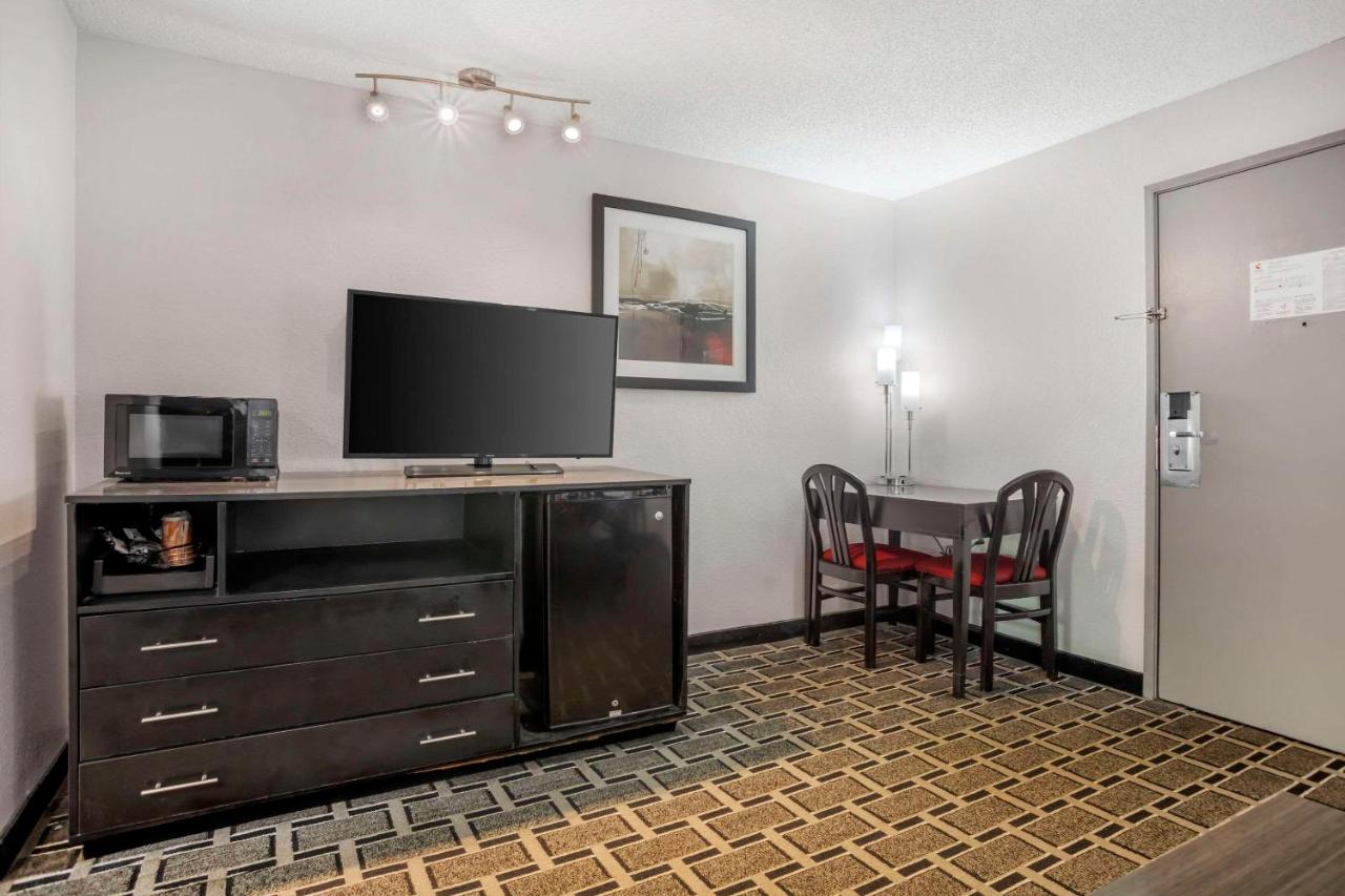 Double Suite with Two Double Beds - Non-Smoking at Comfort Suites Nashville Airport - BNA