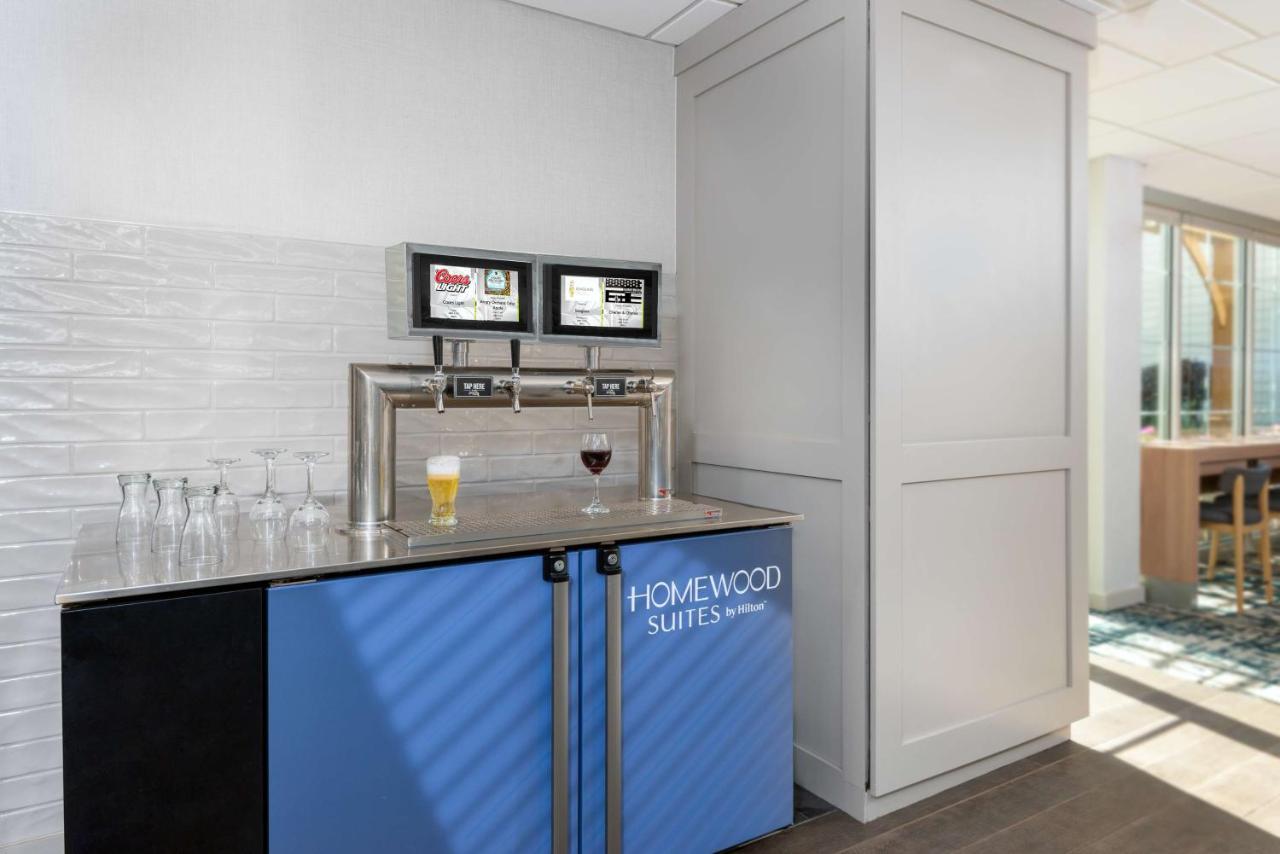 | Homewood Suites by Hilton Buffalo/Airport