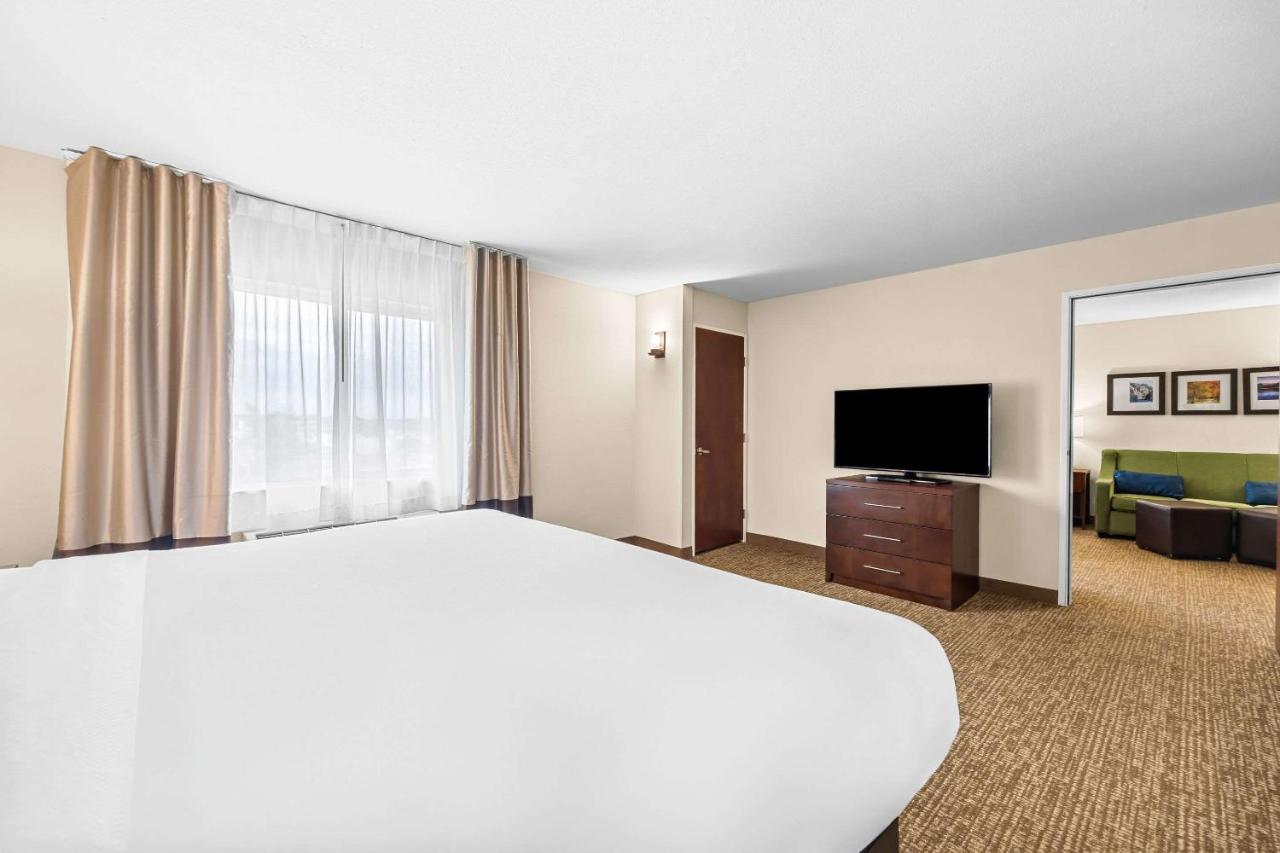 Suite - Non-Smoking at Comfort Inn & Suites Pueblo