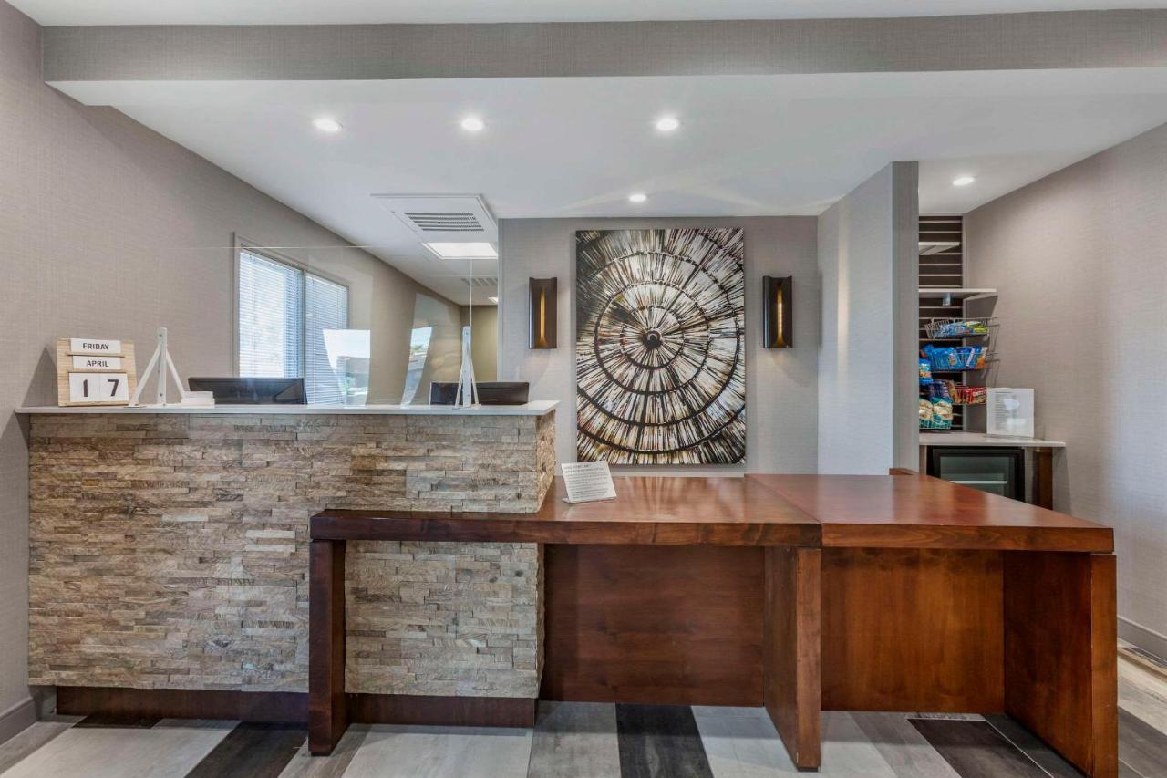  | Windmill Suites Surprise, Ascend Hotel Collection