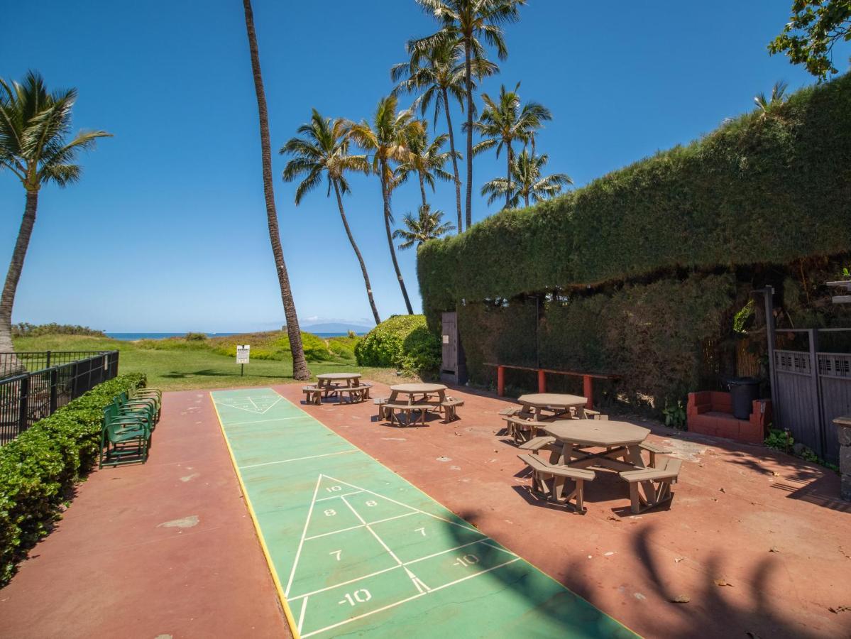 | Waiohuli Beach Hale D227 - Aloha La'i - Oceanfront/1b1b/Wifi/AC/Cable/Pool/Extras