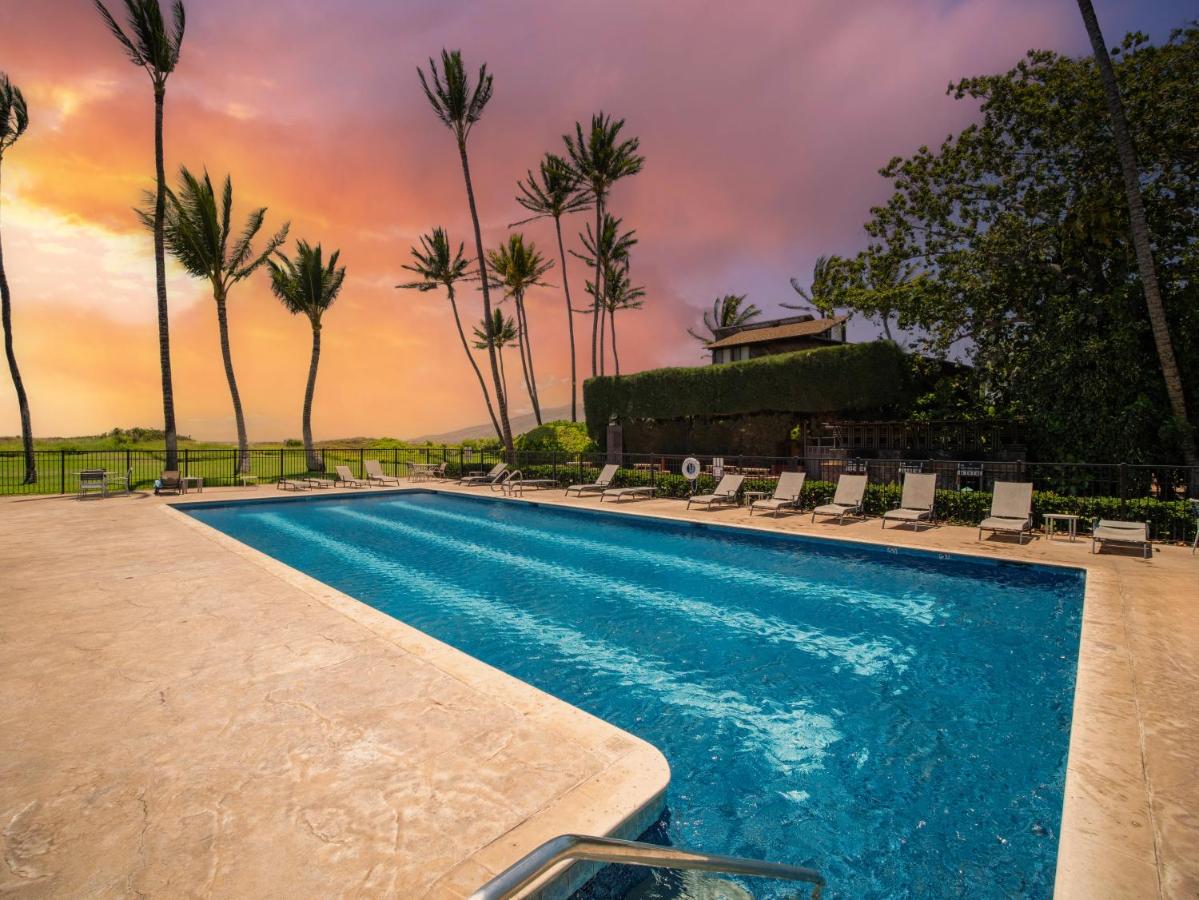 | Waiohuli Beach Hale D227 - Aloha La'i - Oceanfront/1b1b/Wifi/AC/Cable/Pool/Extras
