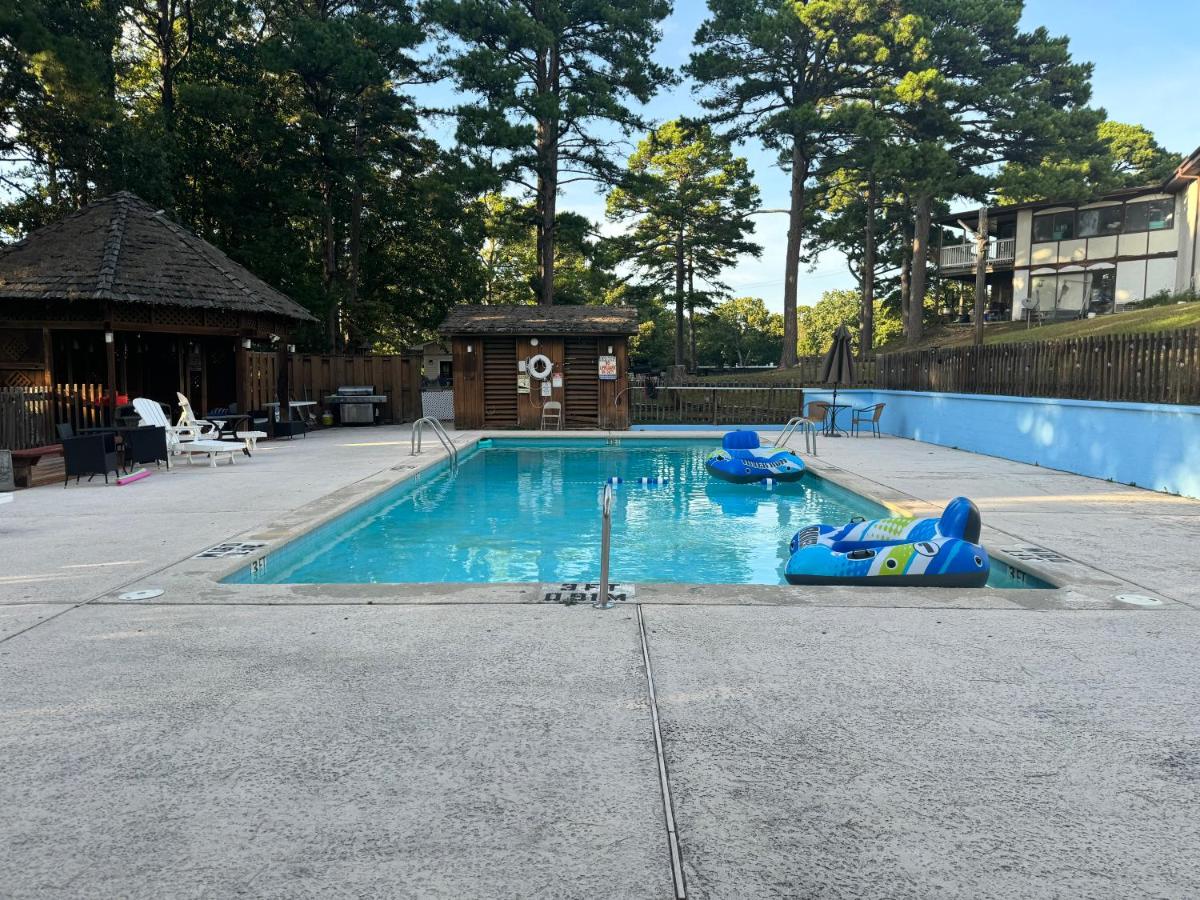 | Eureka Springs Heritage Motel