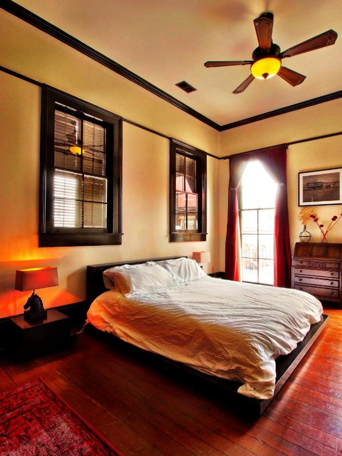 | Royal Street Inn & Bar