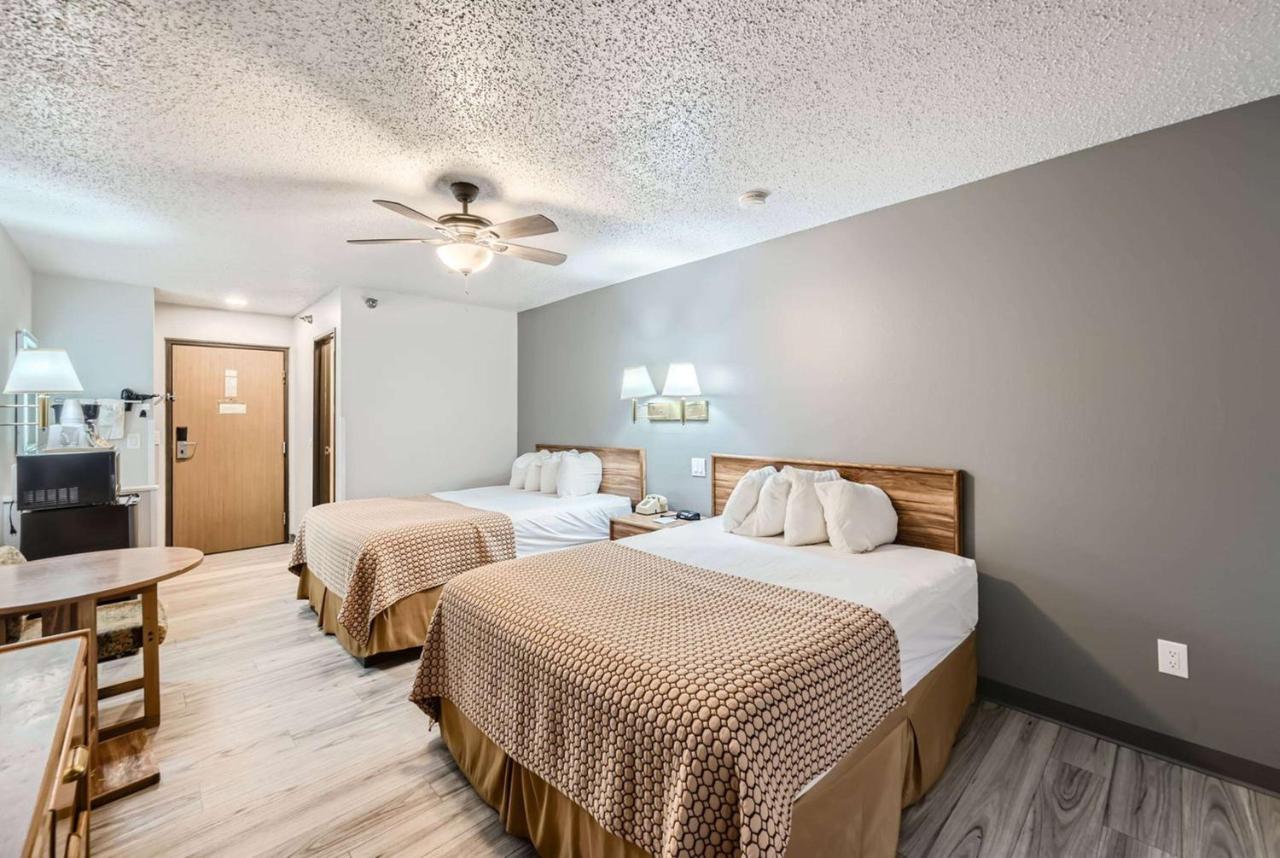 Queen Room with Two Queen Beds - Non-Smoking at Travelodge by Wyndham Longmont
