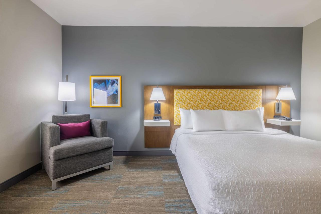 King Room - Non-Smoking at Hampton Inn & Suites Brenham