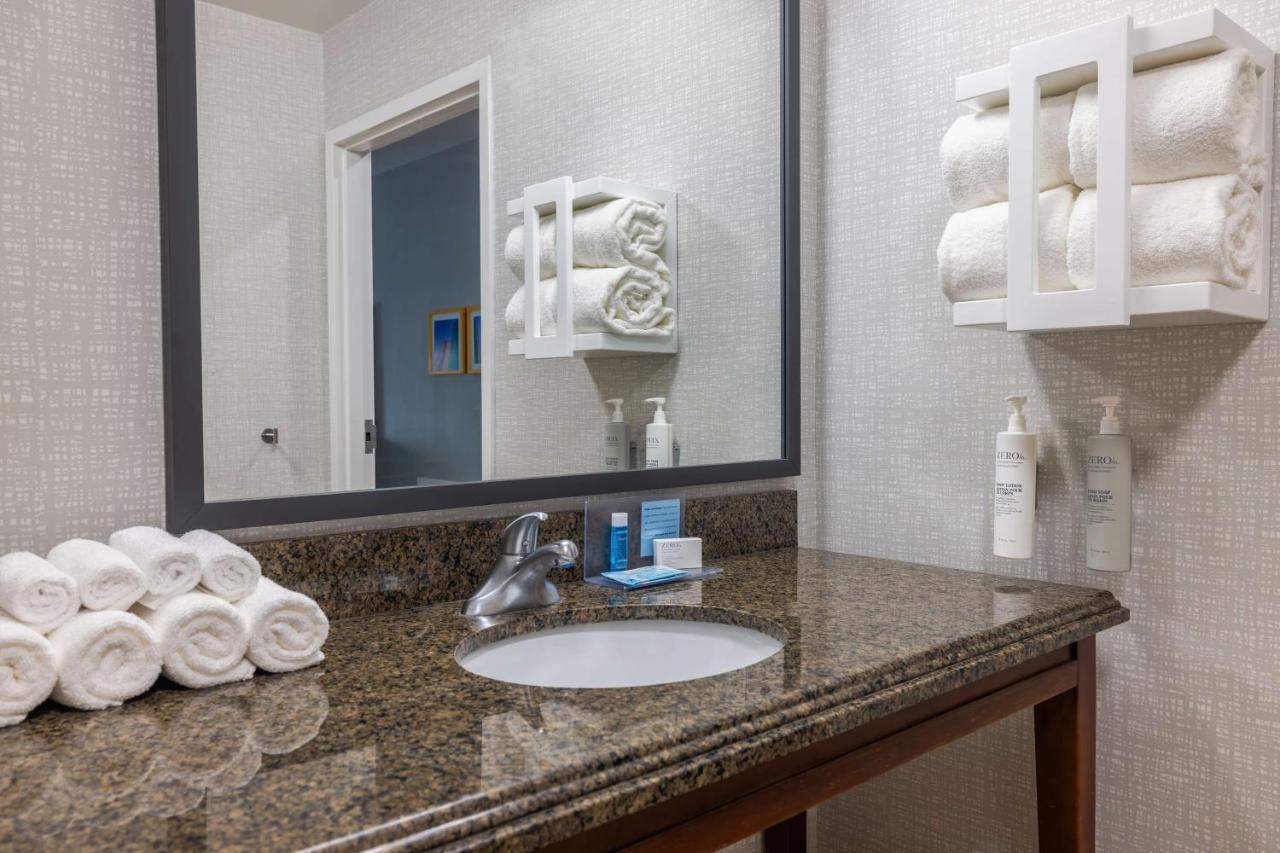 King Room - Non-Smoking at Hampton Inn & Suites Brenham