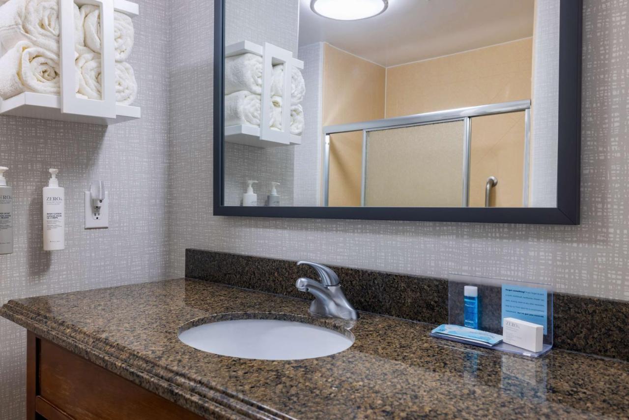 King Room - Non-Smoking at Hampton Inn & Suites Brenham